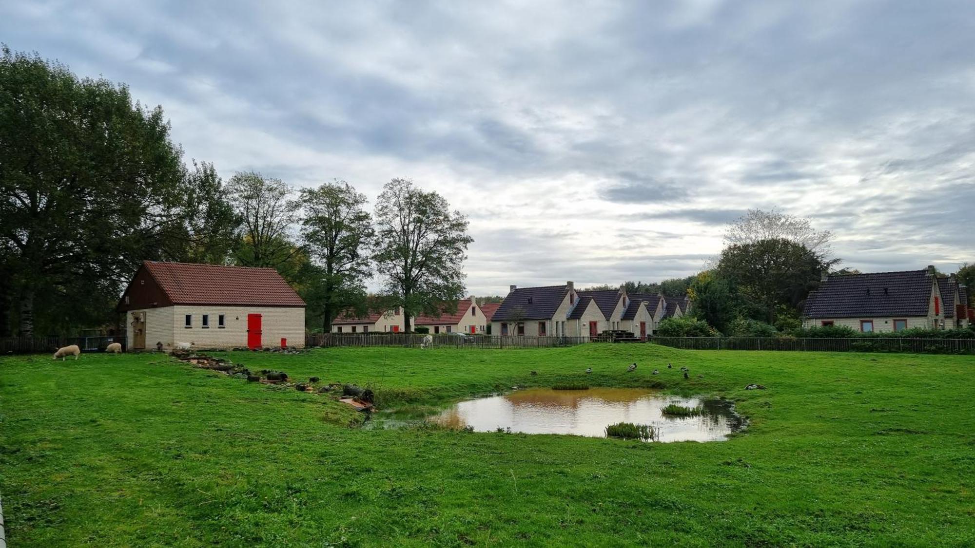 Het Huys Ewijk Mooi Luxe En Een Laadpaal Exterior foto