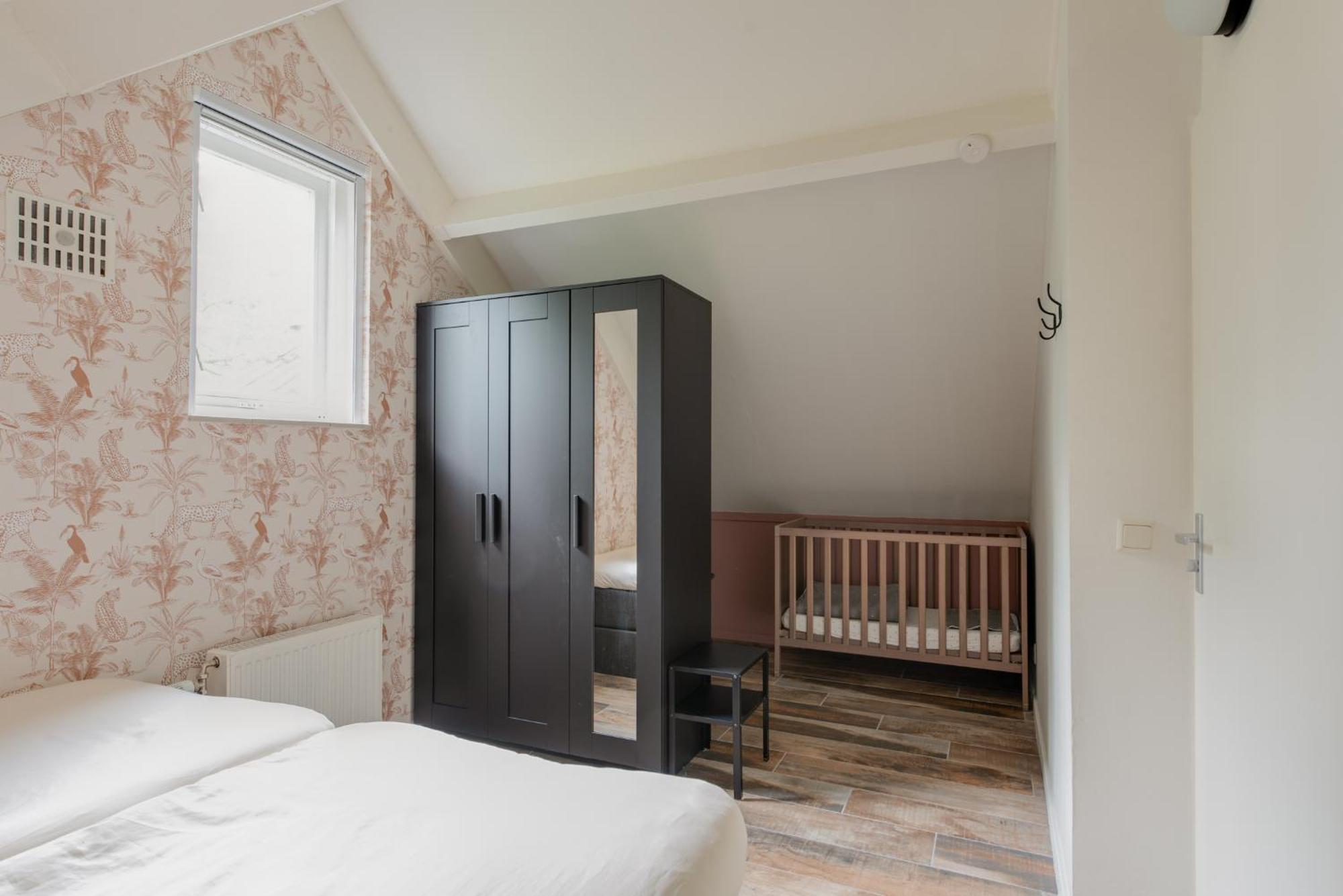 Het Huys Ewijk Mooi Luxe En Een Laadpaal Exterior foto