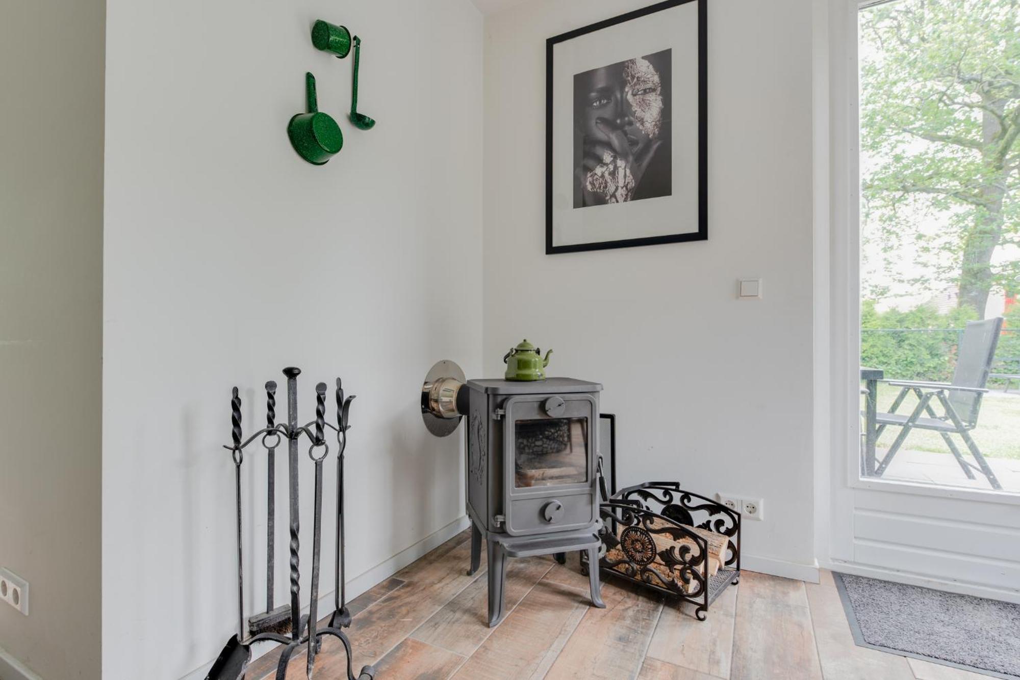 Het Huys Ewijk Mooi Luxe En Een Laadpaal Exterior foto